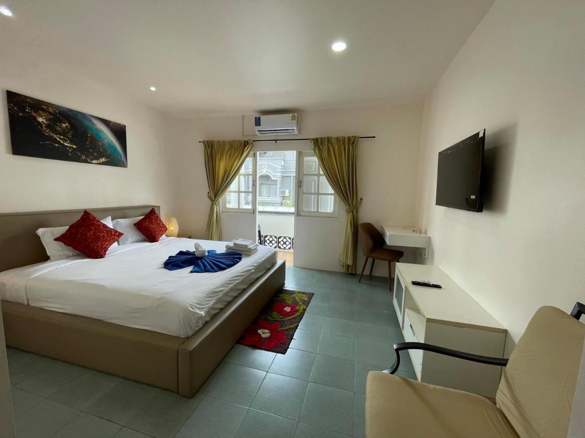 Inn Dulgence Patong Kültér fotó